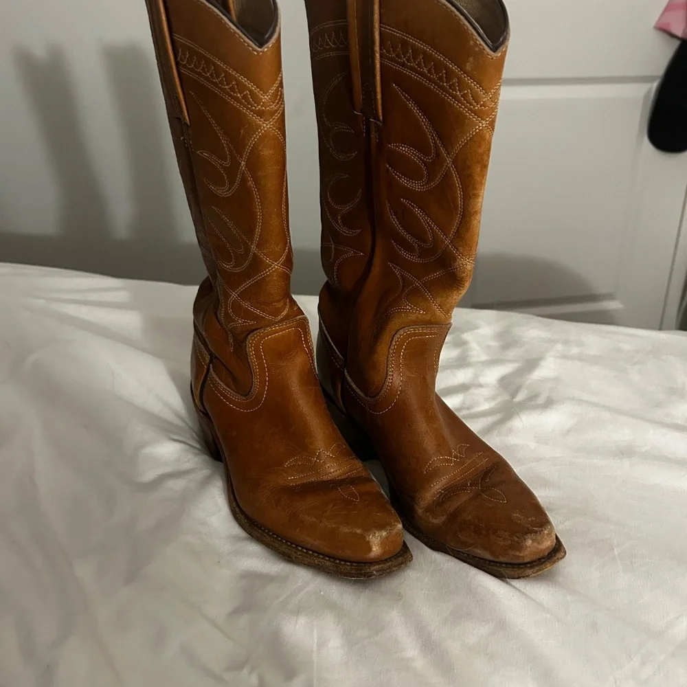 Frye brown leather western cowboy boot - Picture 2 of 6